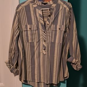 I ❤️ Ronson button down striped shirt